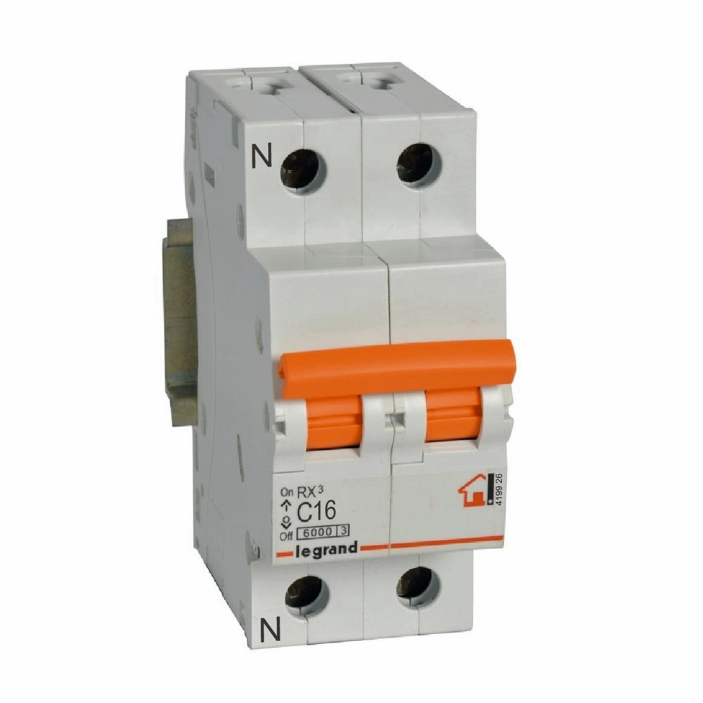 Interruptor magnetotérmico 1P + N - corte a 6kA - 230V~ - curva C - Legrand serie RX³