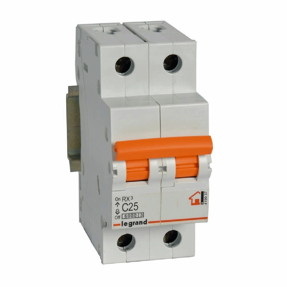 Interruptor magnetotérmico 2 polos - corte a 6kA - 230/400V~ - curva C - Legrand serie RX³