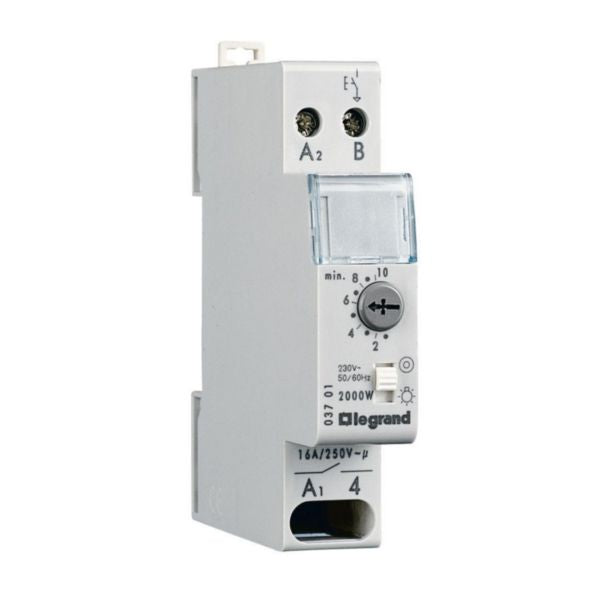 Temporización regulable de 30 seg a 10min -  16A - 230V~ - 50/60Hz