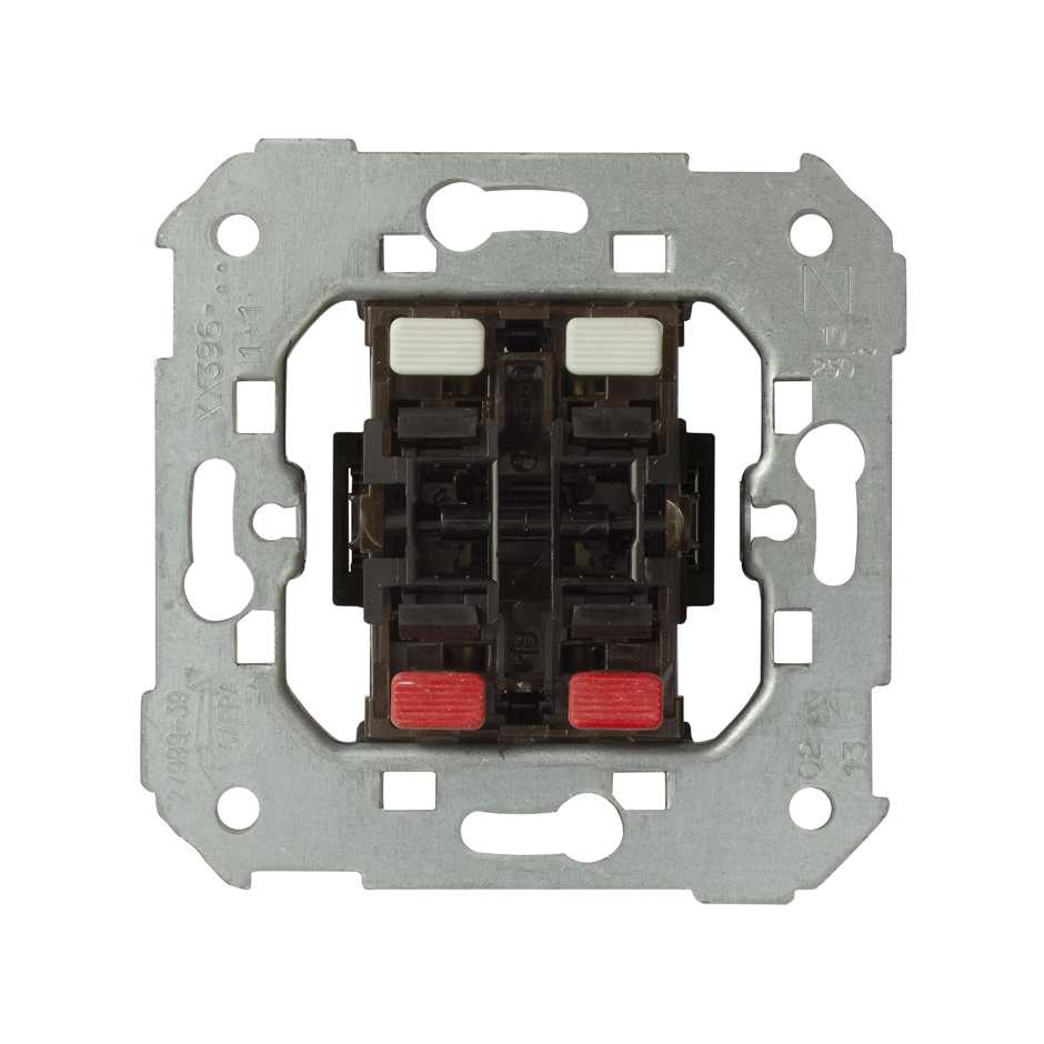 Grupo de 2 pulsadores 10 A 250V~ (2 entradas+2 salidas), apto mec.persianas sin sistema de enclavamiento con emb.rápido Simon 75