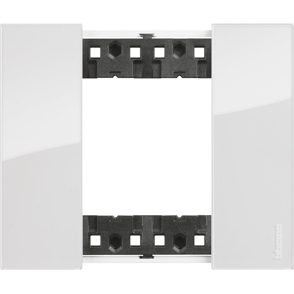 Placa embellecedora de 1 elemento de 2 módulos Bticino